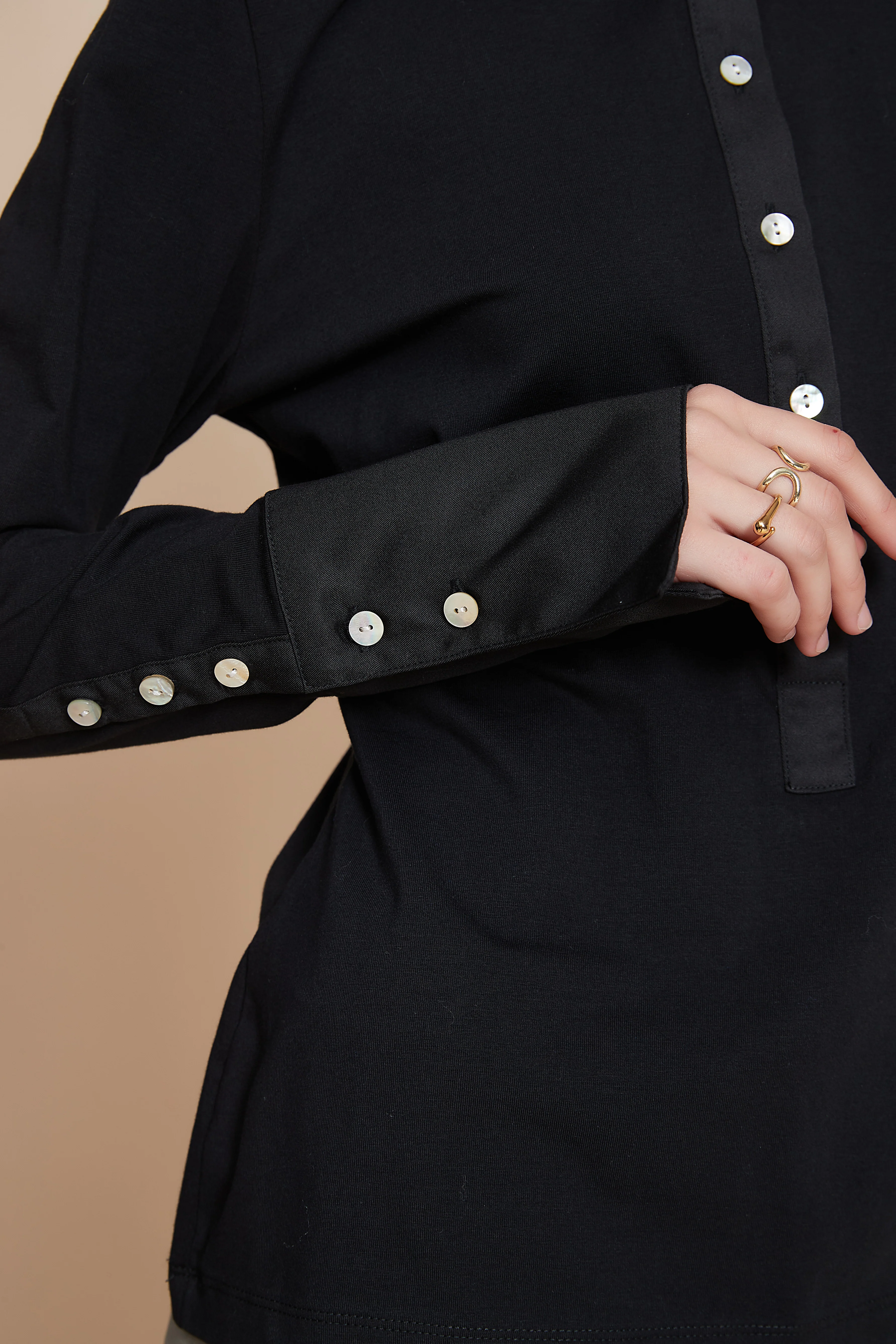 Long-sleeve blouse with a collar - Image 9