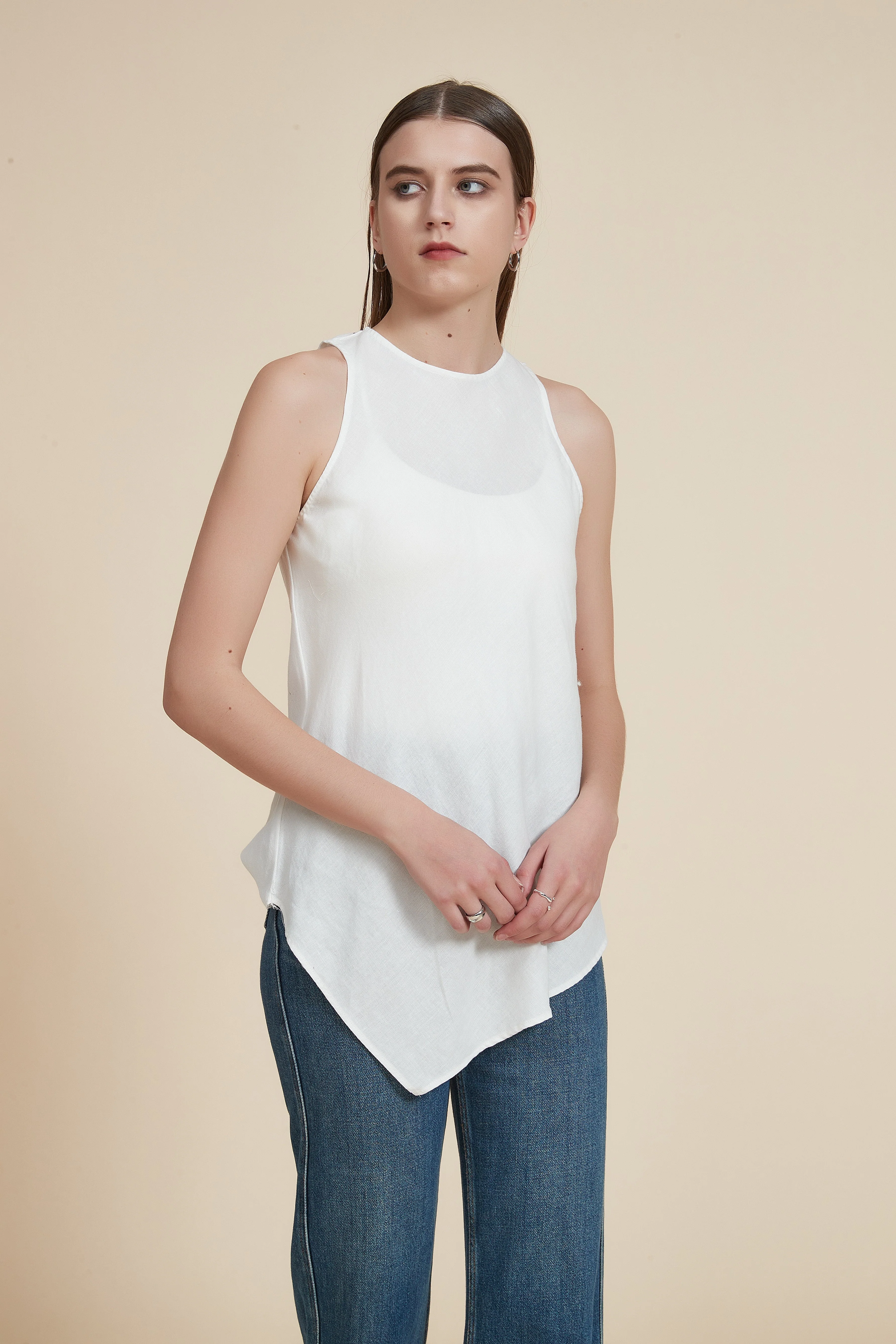 Plain sleeveless blouse