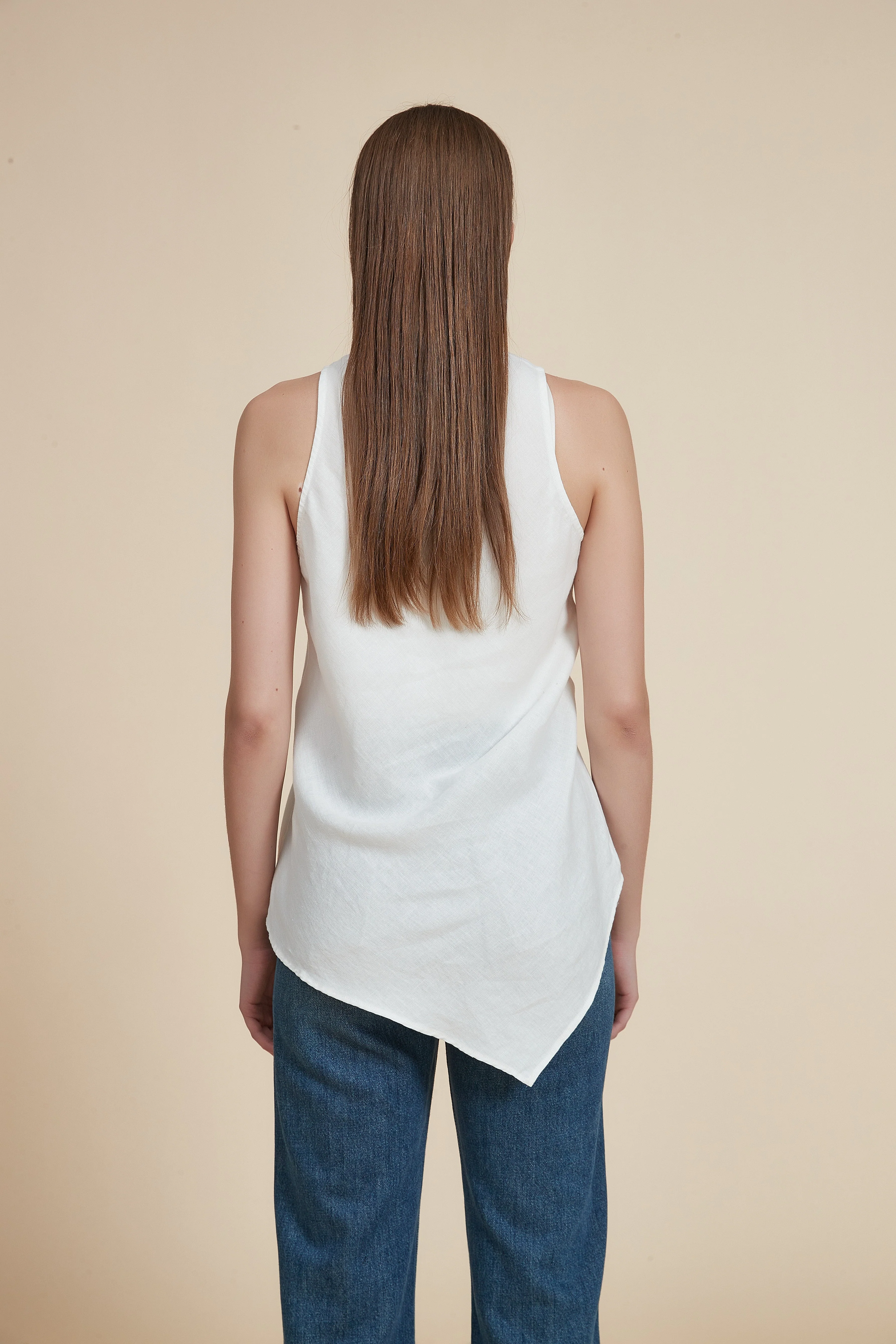 Plain sleeveless blouse - Image 3