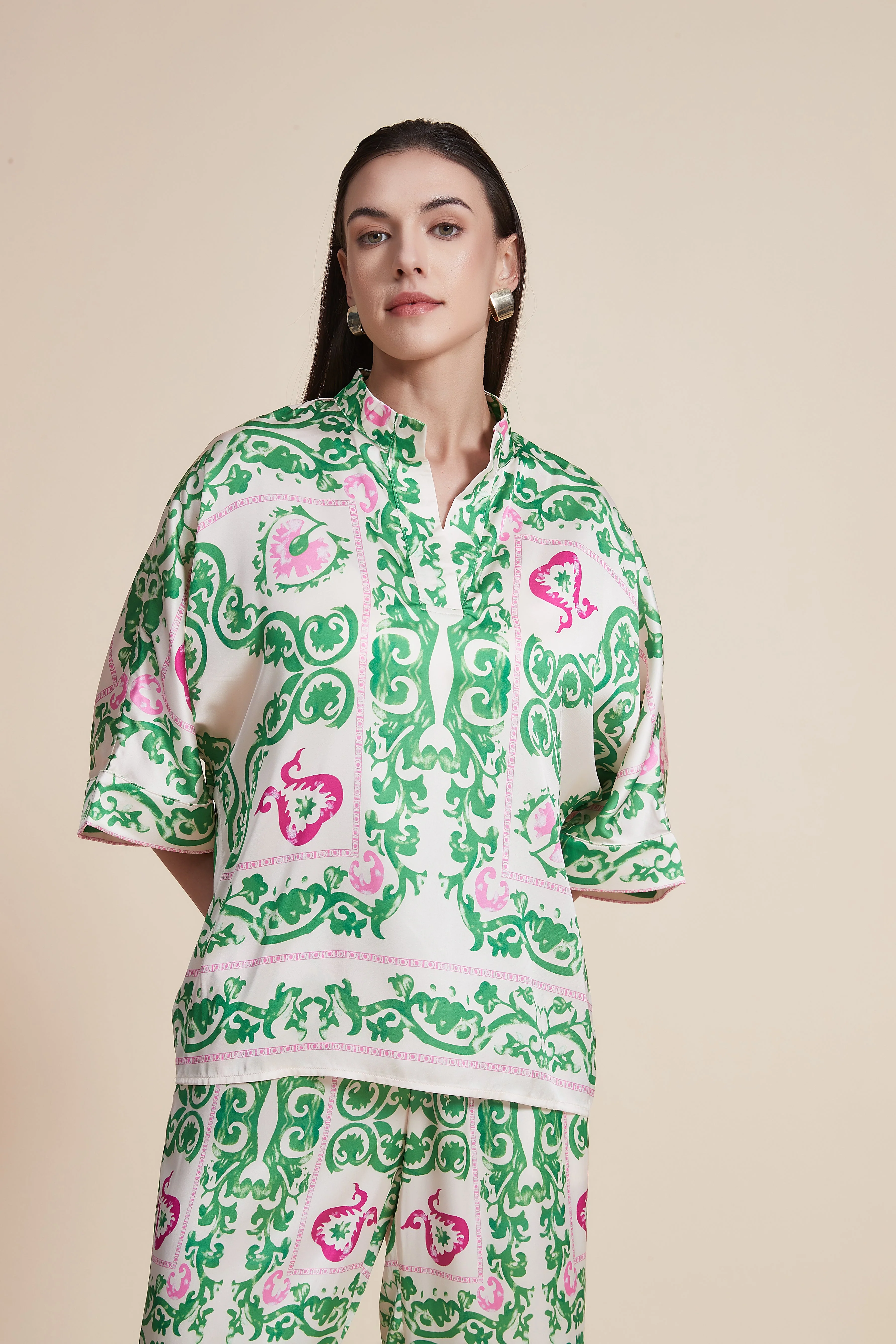 Long Short Sleeve Blouse with Shirt Collar