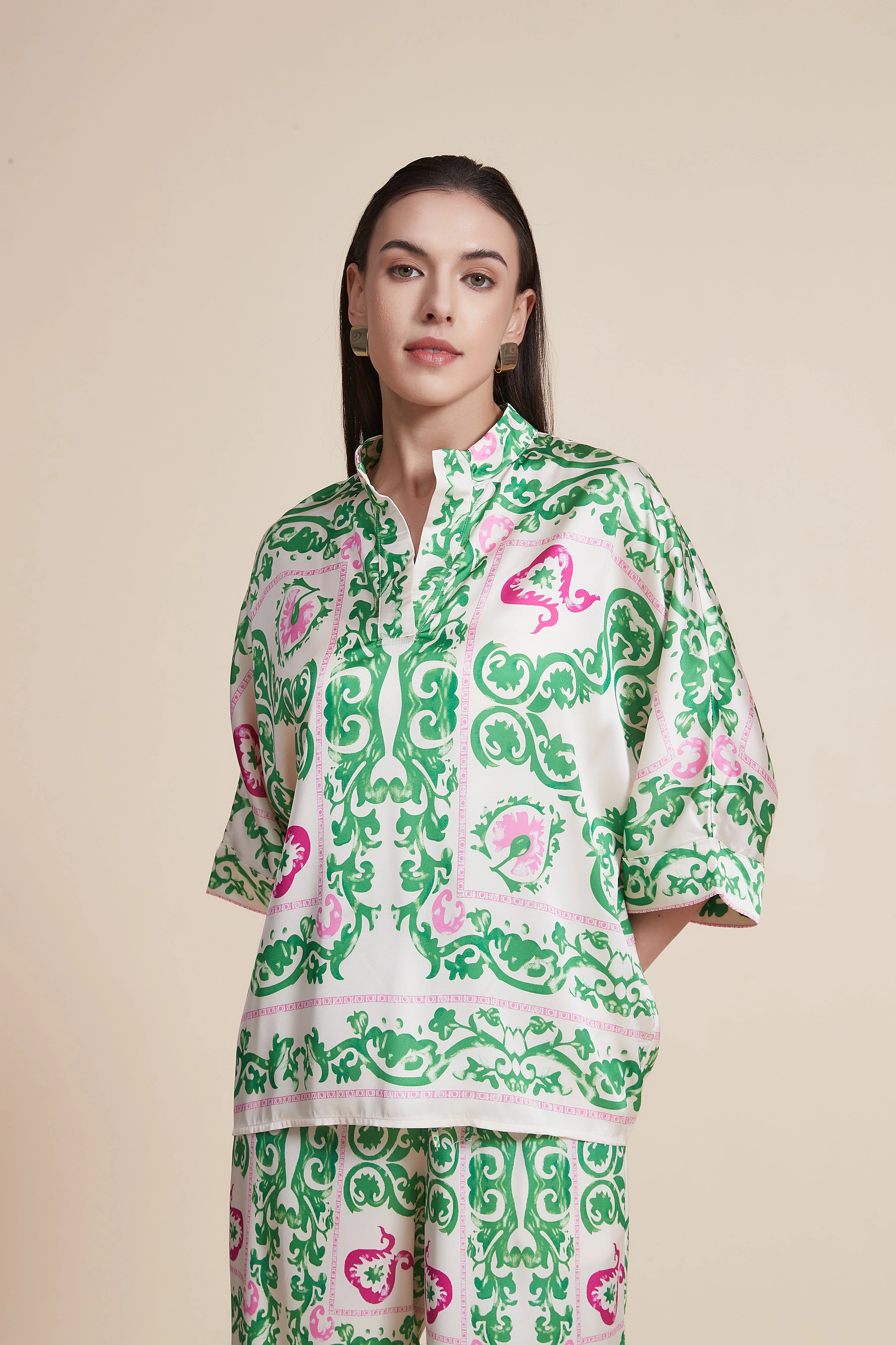 Long Short Sleeve Blouse with Shirt Collar - Image 4