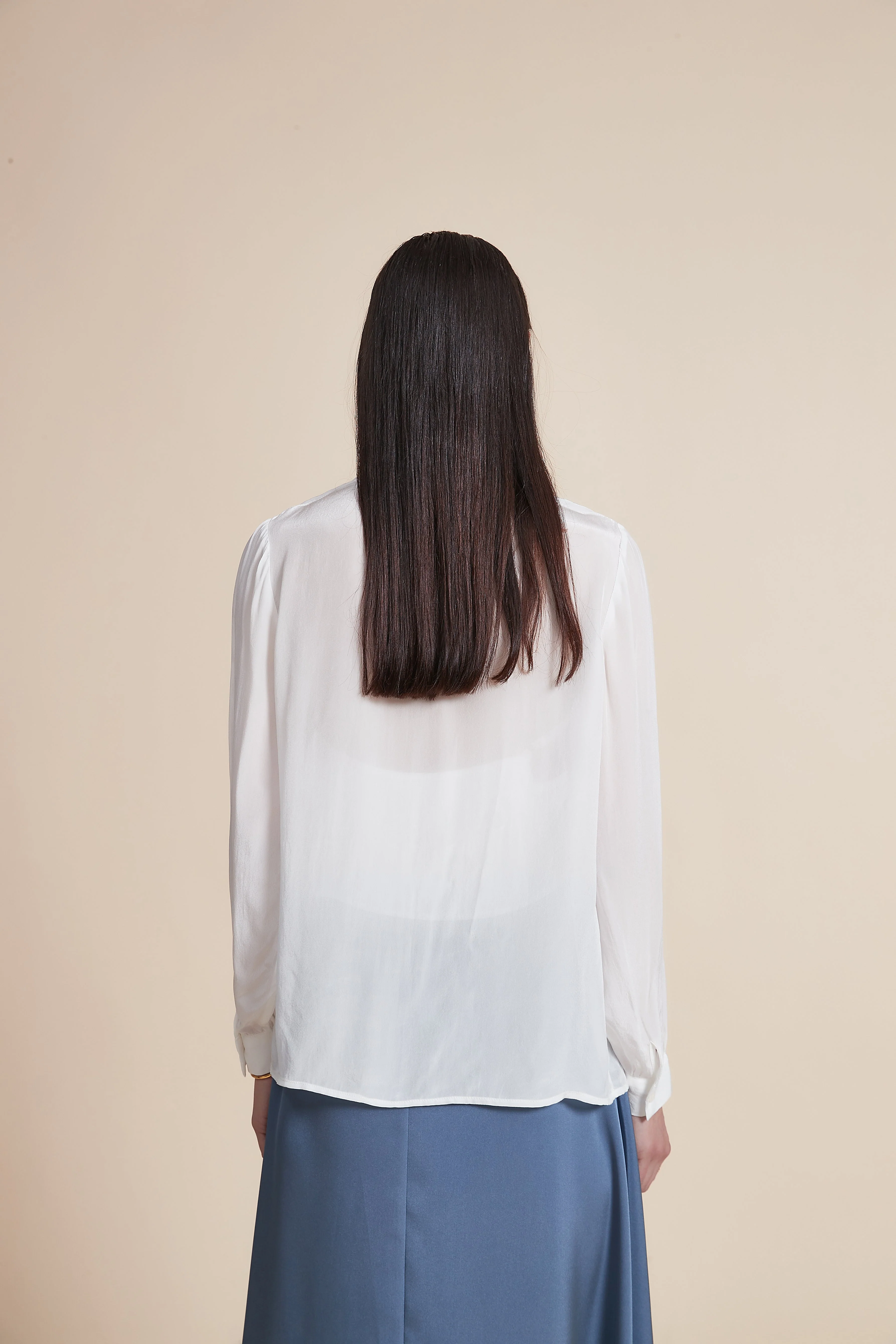 Long sleeve blouse with round neck and high collar bow - Image 3