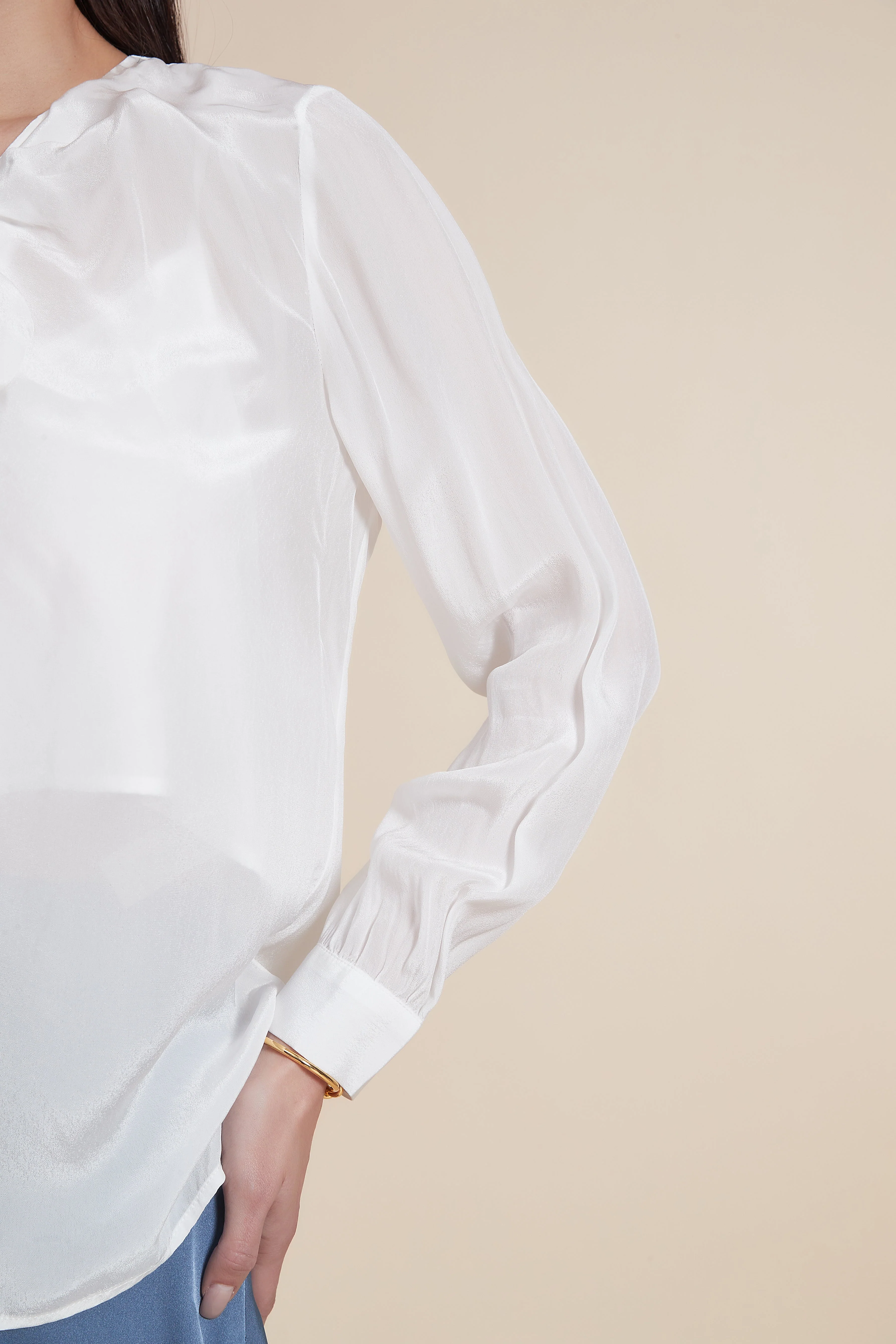 Long sleeve blouse with round neck and high collar bow - Image 4