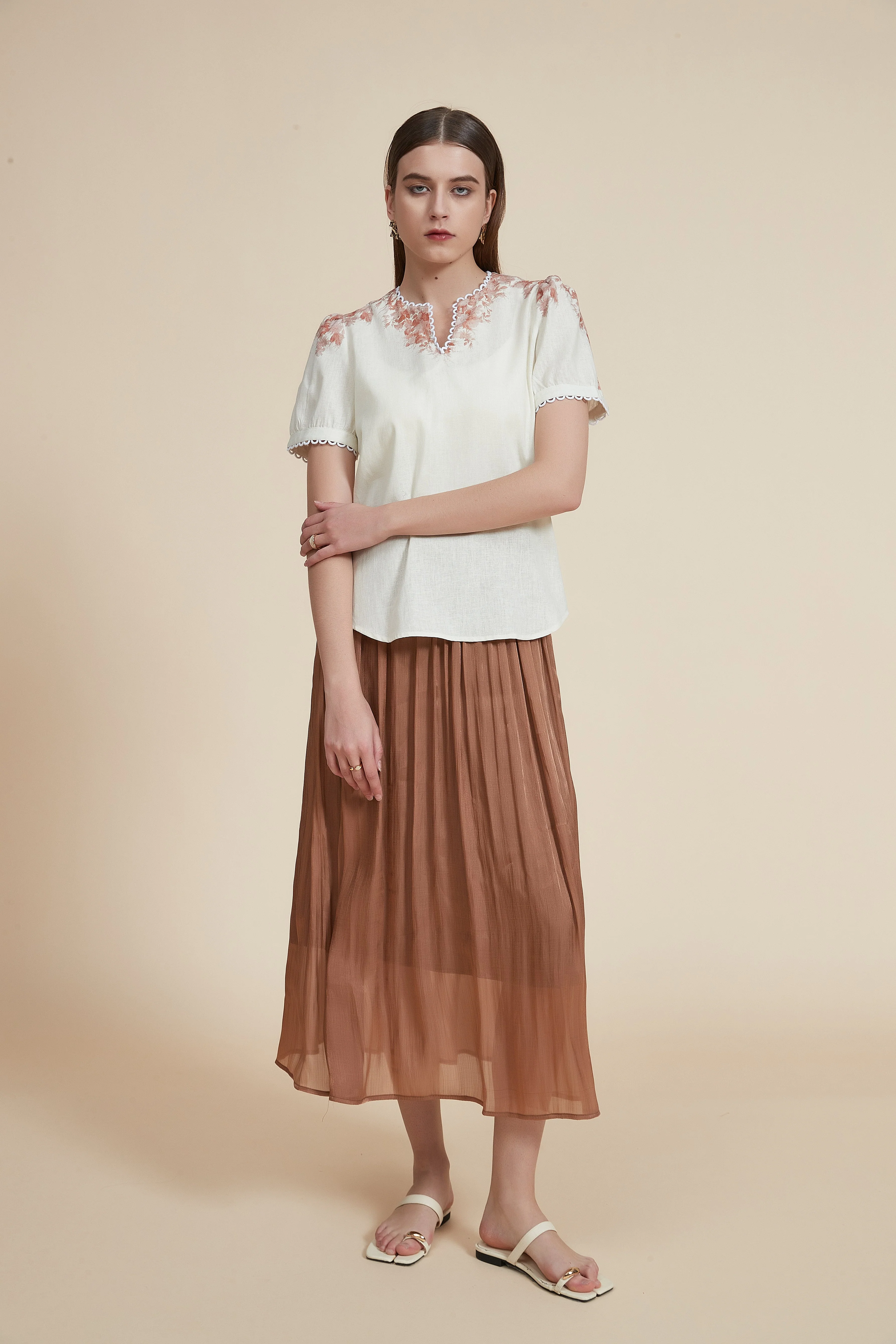 Waist-Length Half-Sleeve Blouse - Image 3
