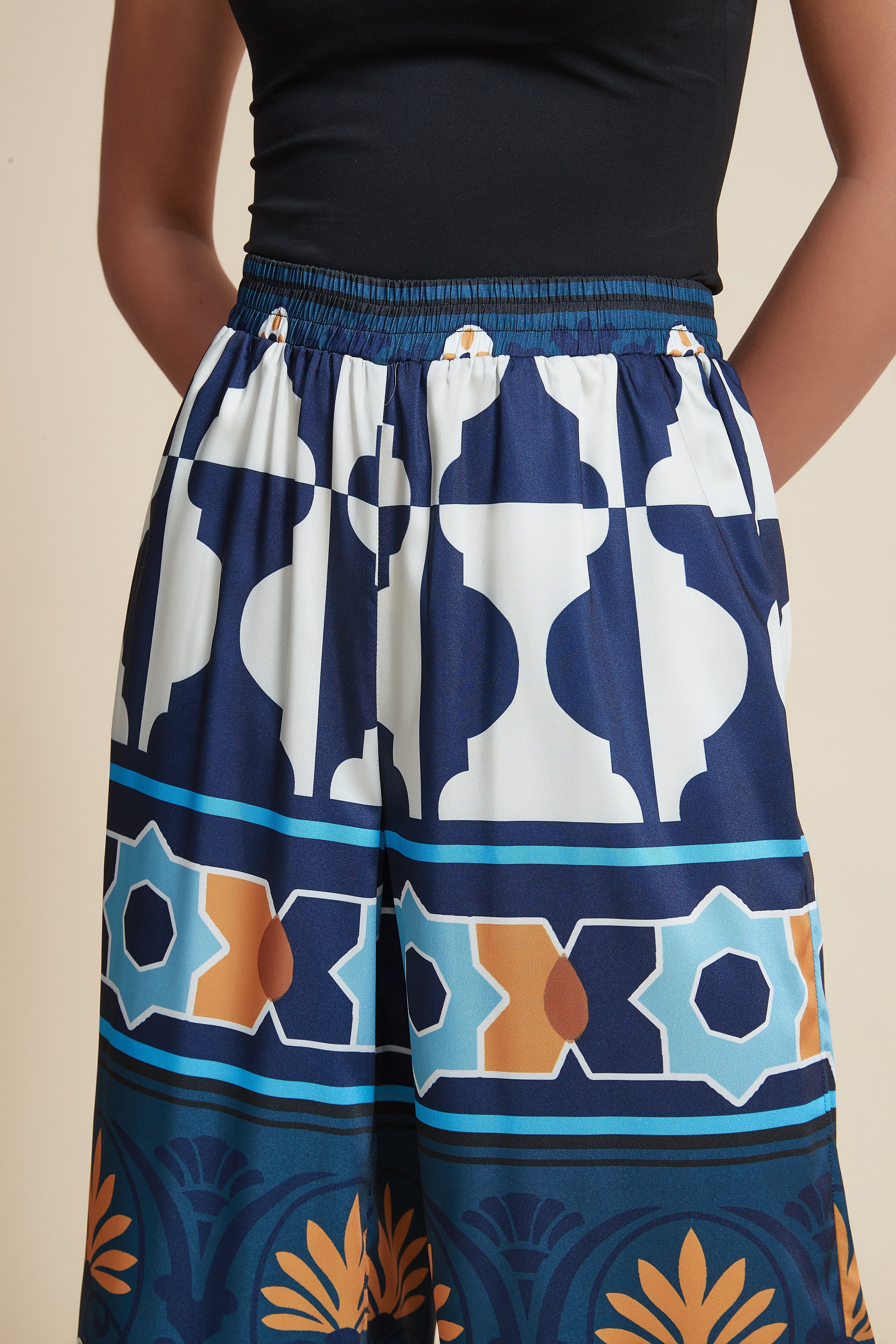 Printed Wide-Leg Long Pants - Image 4