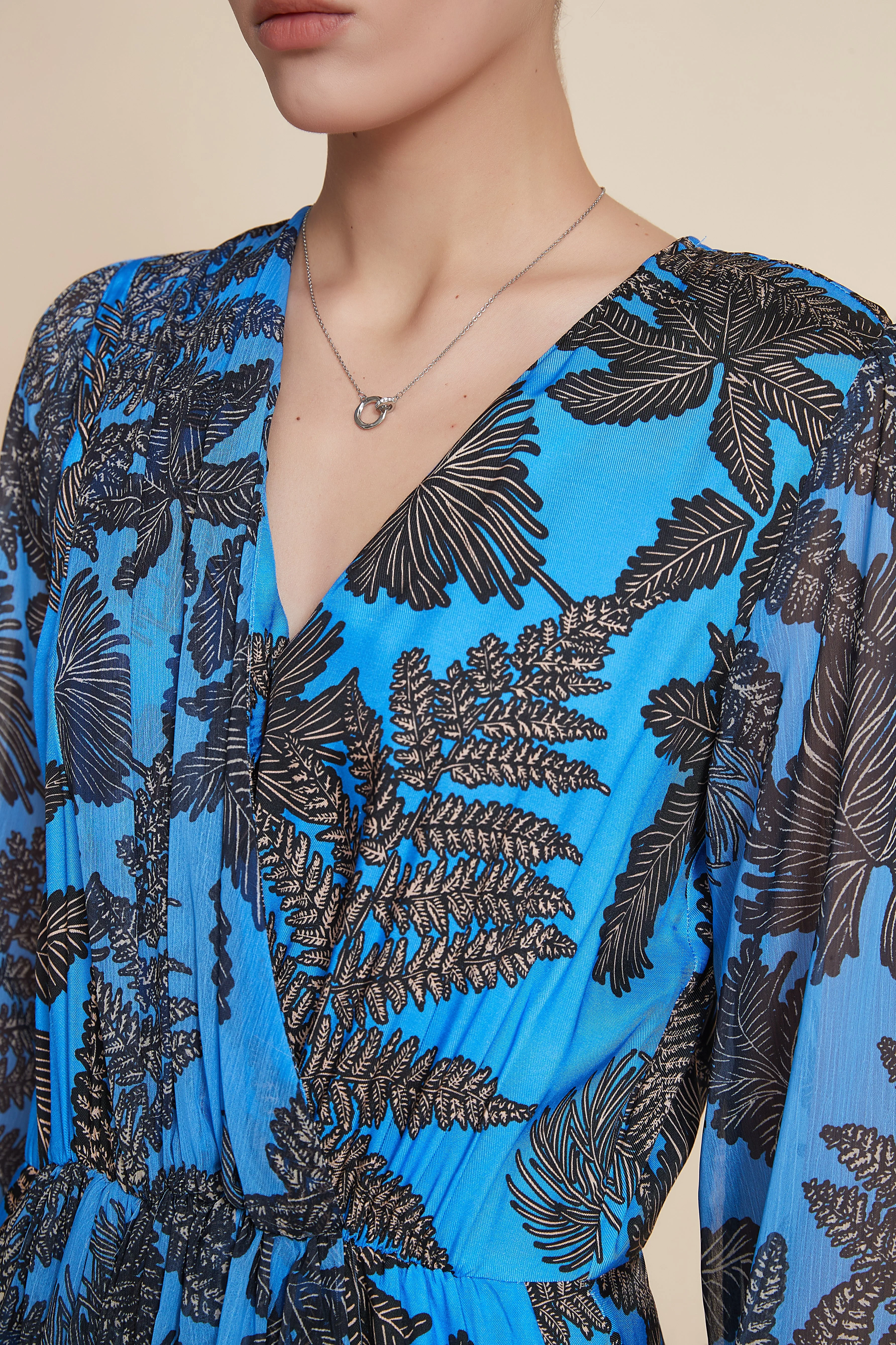 Long Sleeve Ruffled Midi Dress With Floral Print - Image 4
