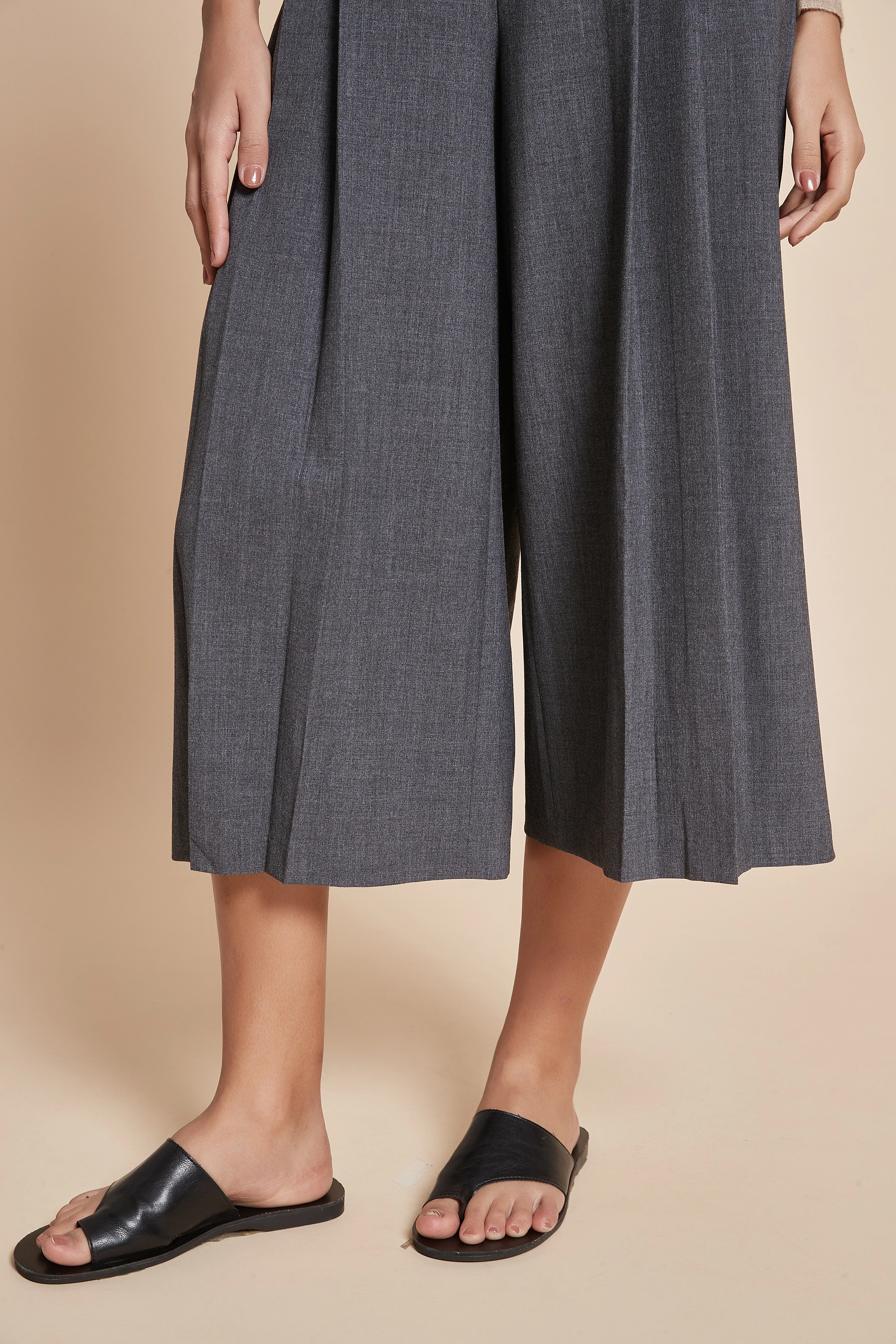 Wide Flared Midi Pants with Ruffles - Image 13