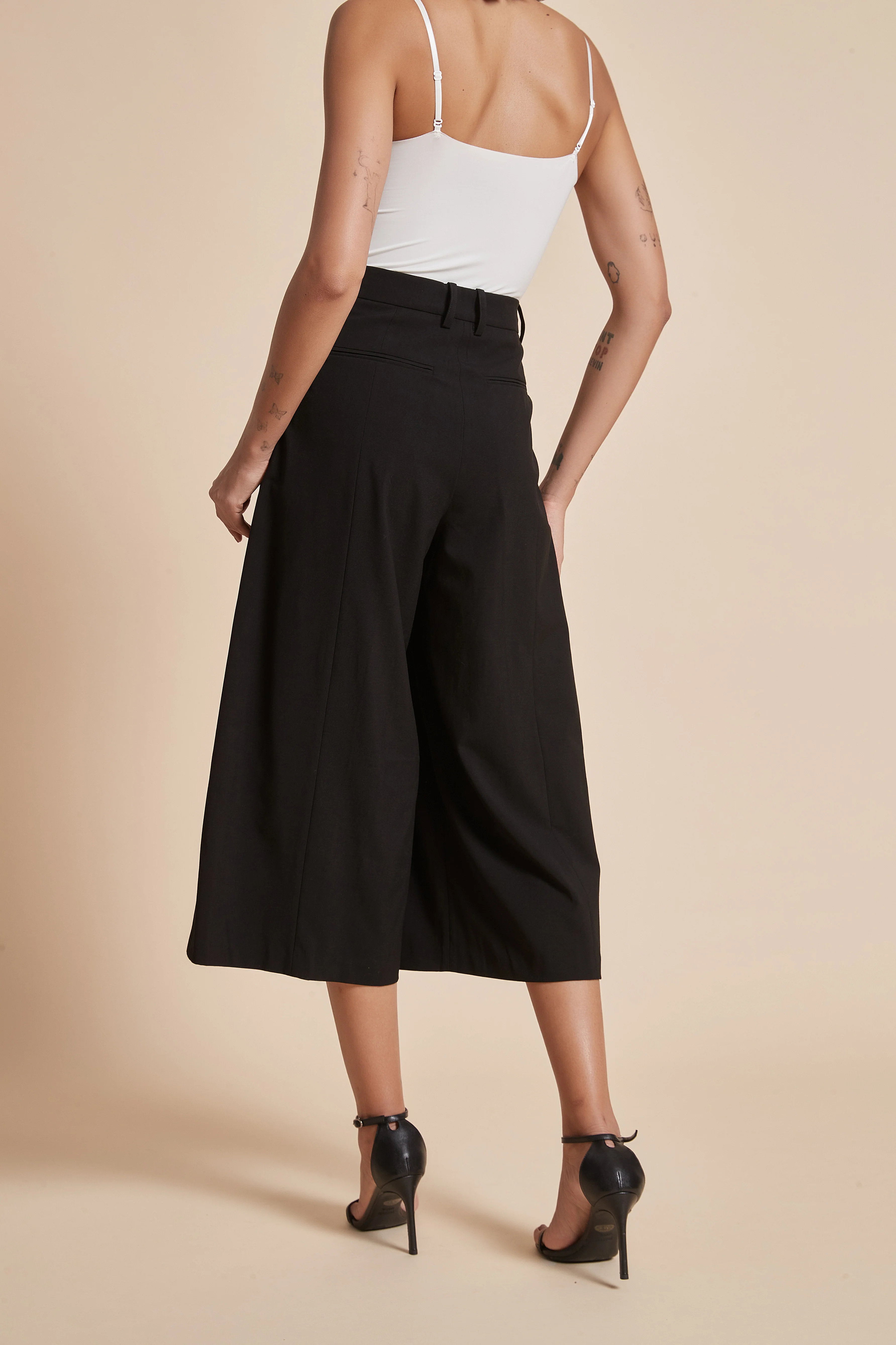 Wide Flared Midi Pants with Ruffles - Image 3