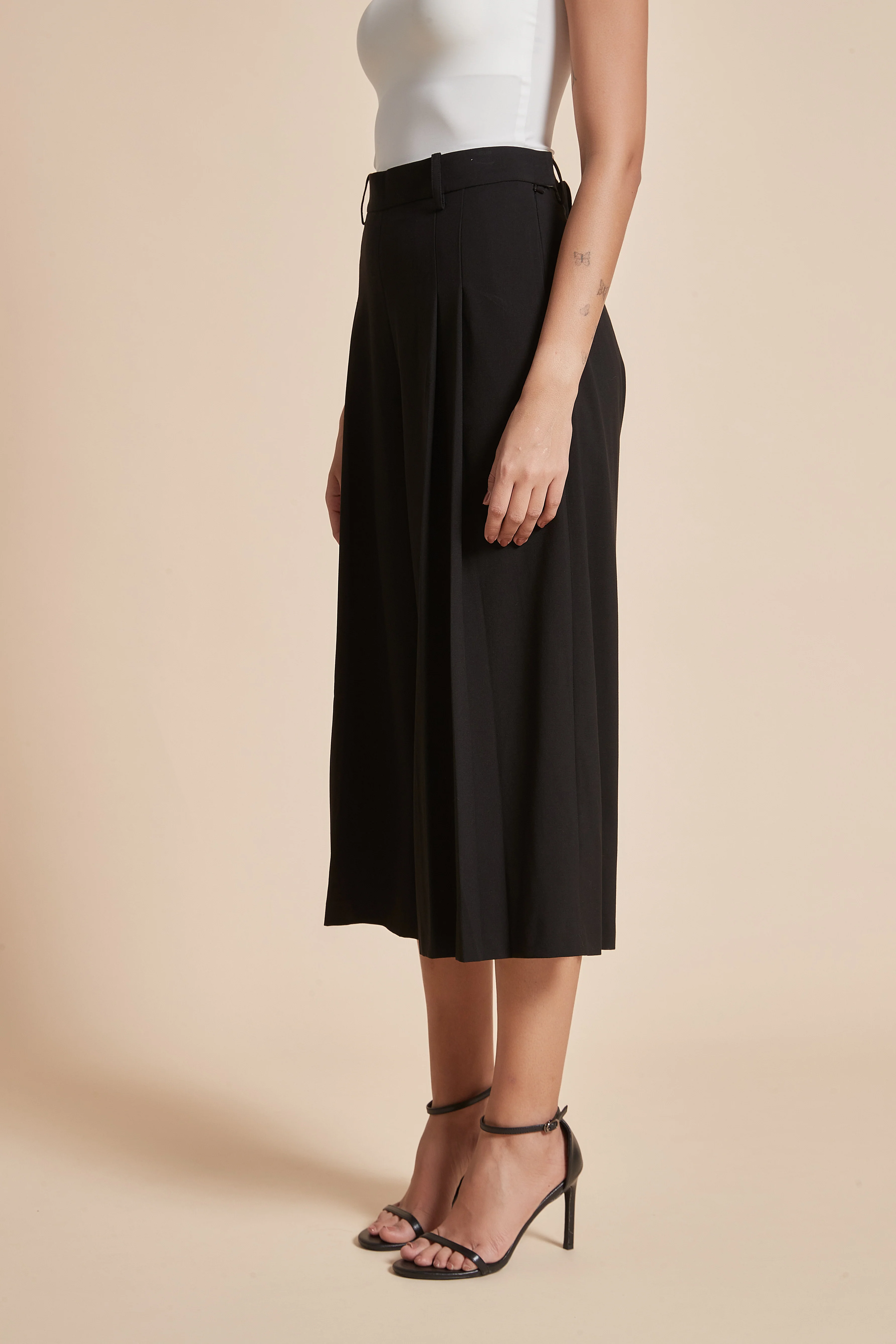 Wide Flared Midi Pants with Ruffles - Image 6