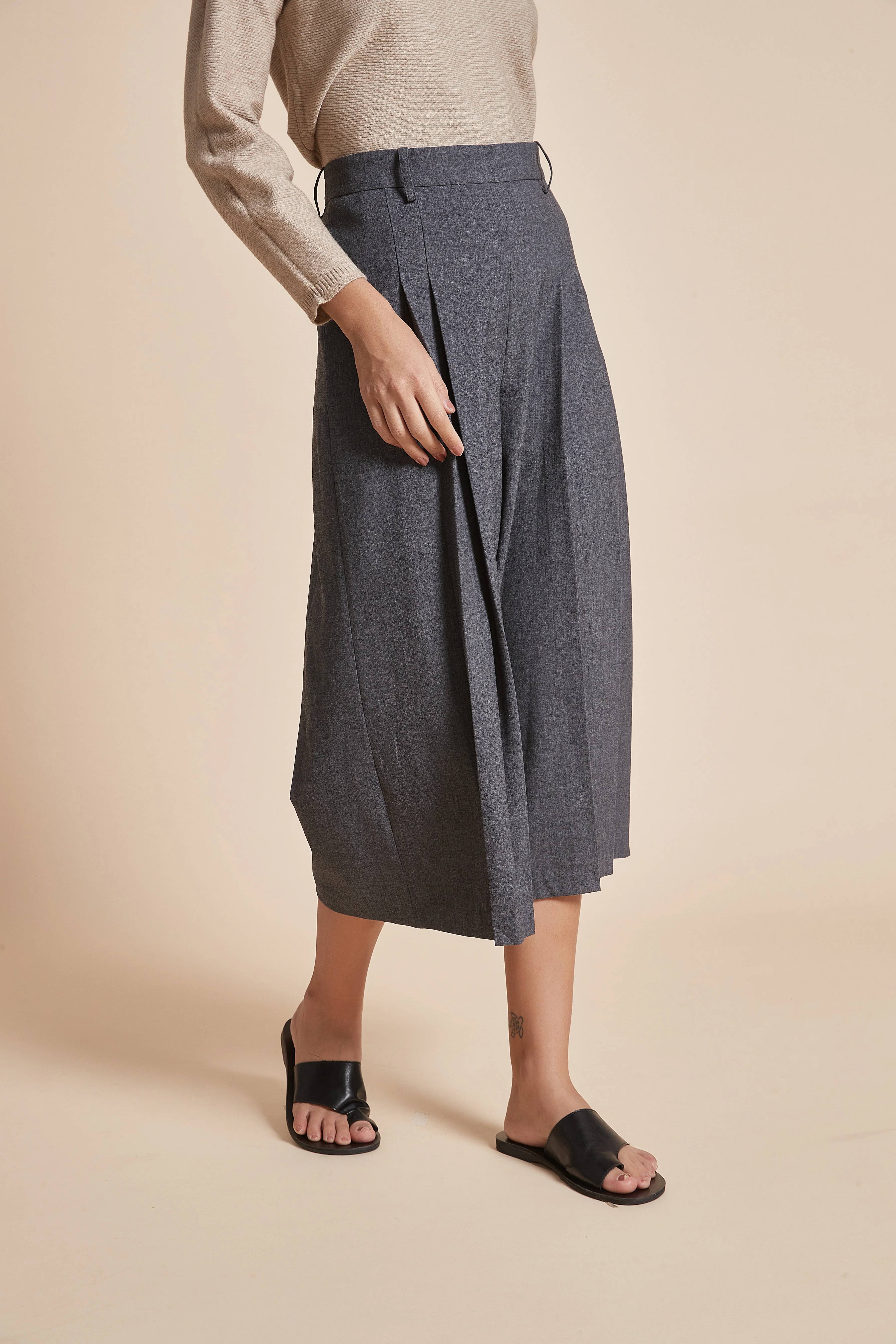 Wide Flared Midi Pants with Ruffles - Image 8
