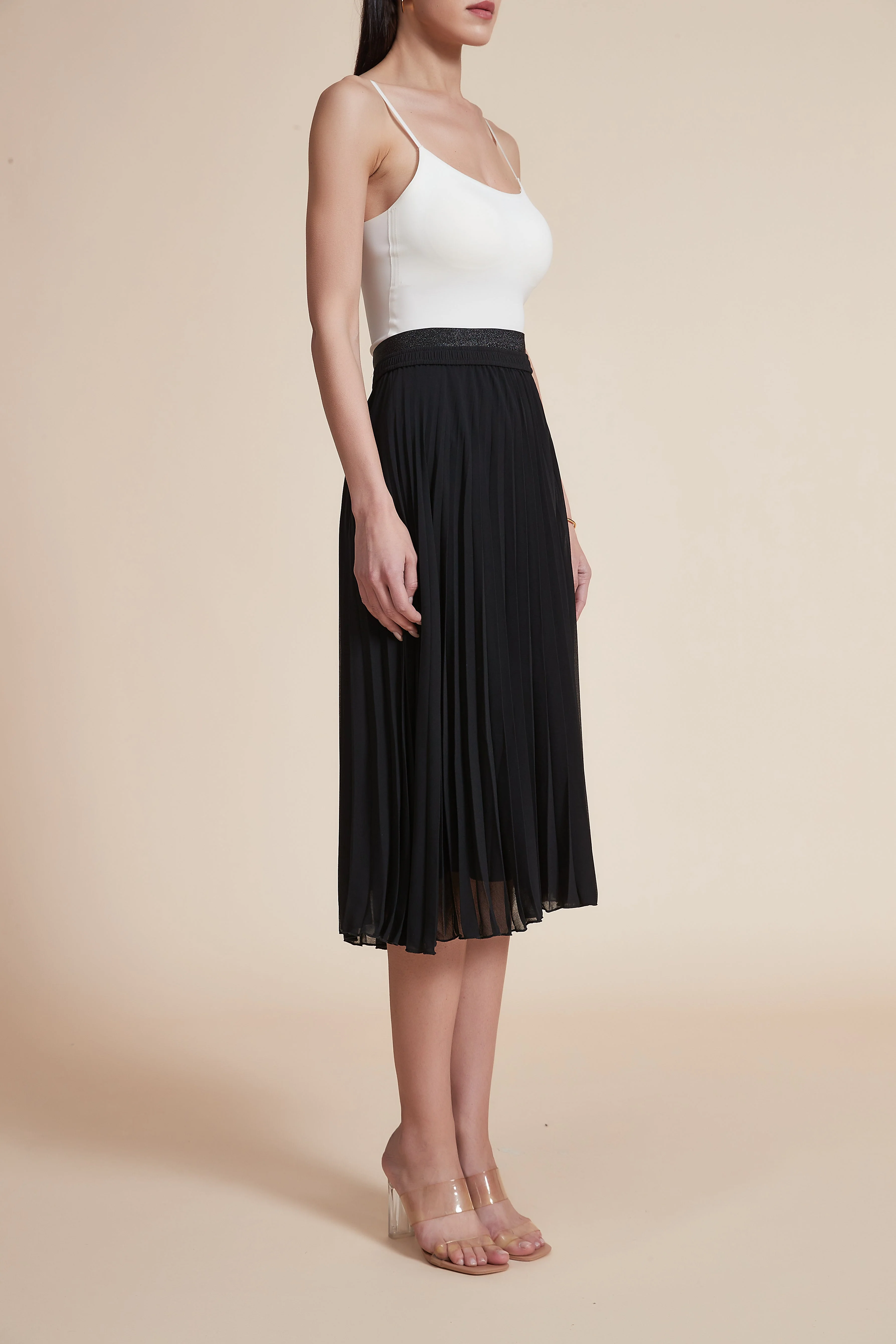 High-Waisted Pleated Knee-Length Skirt - Image 10