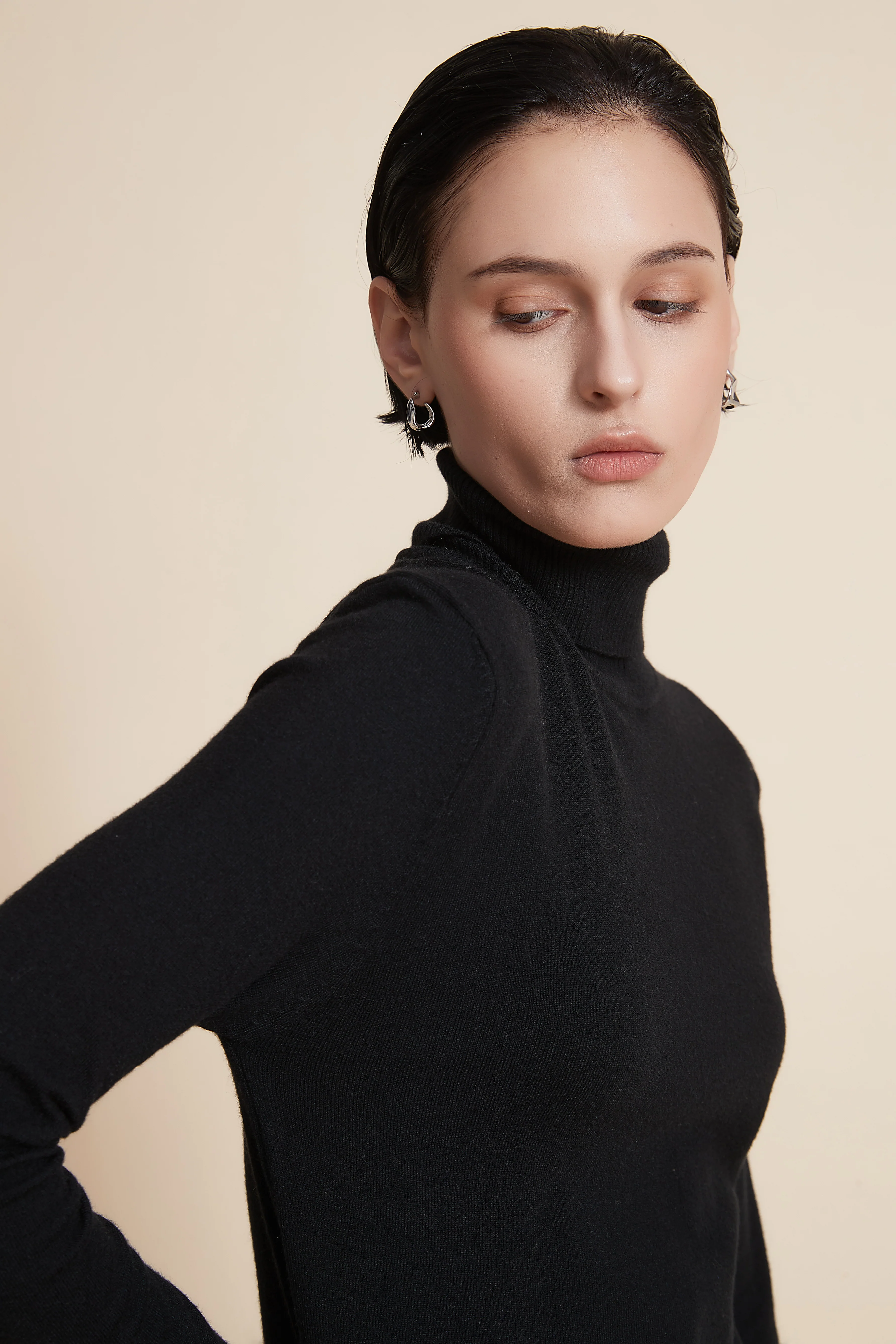 Long Sleeve Turtle Neck Sweater - Image 3