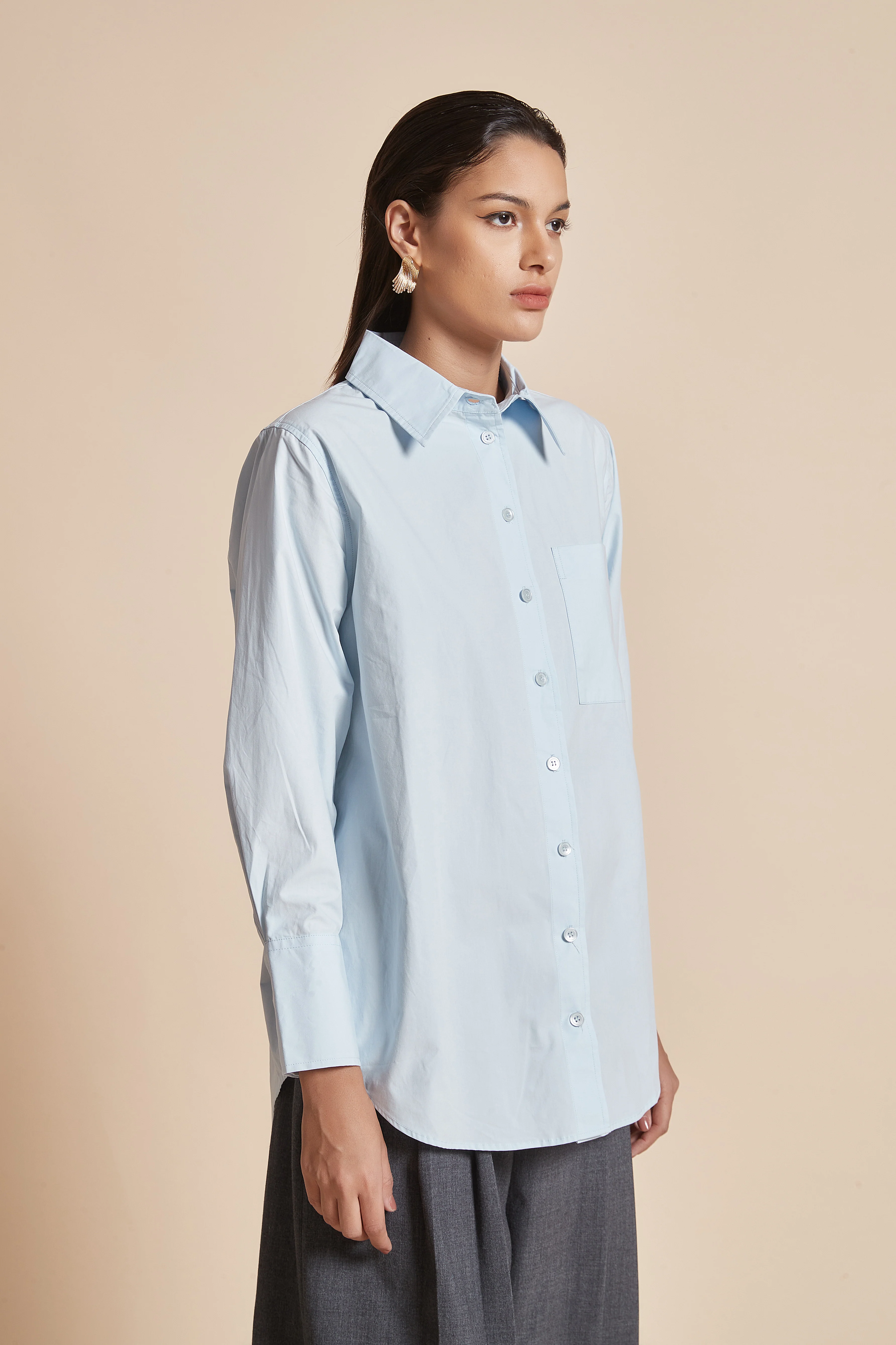Plain Hip-Length Women'S Blouse With Long Sleeves, Shirt Collar, And Front Buttons - Image 3