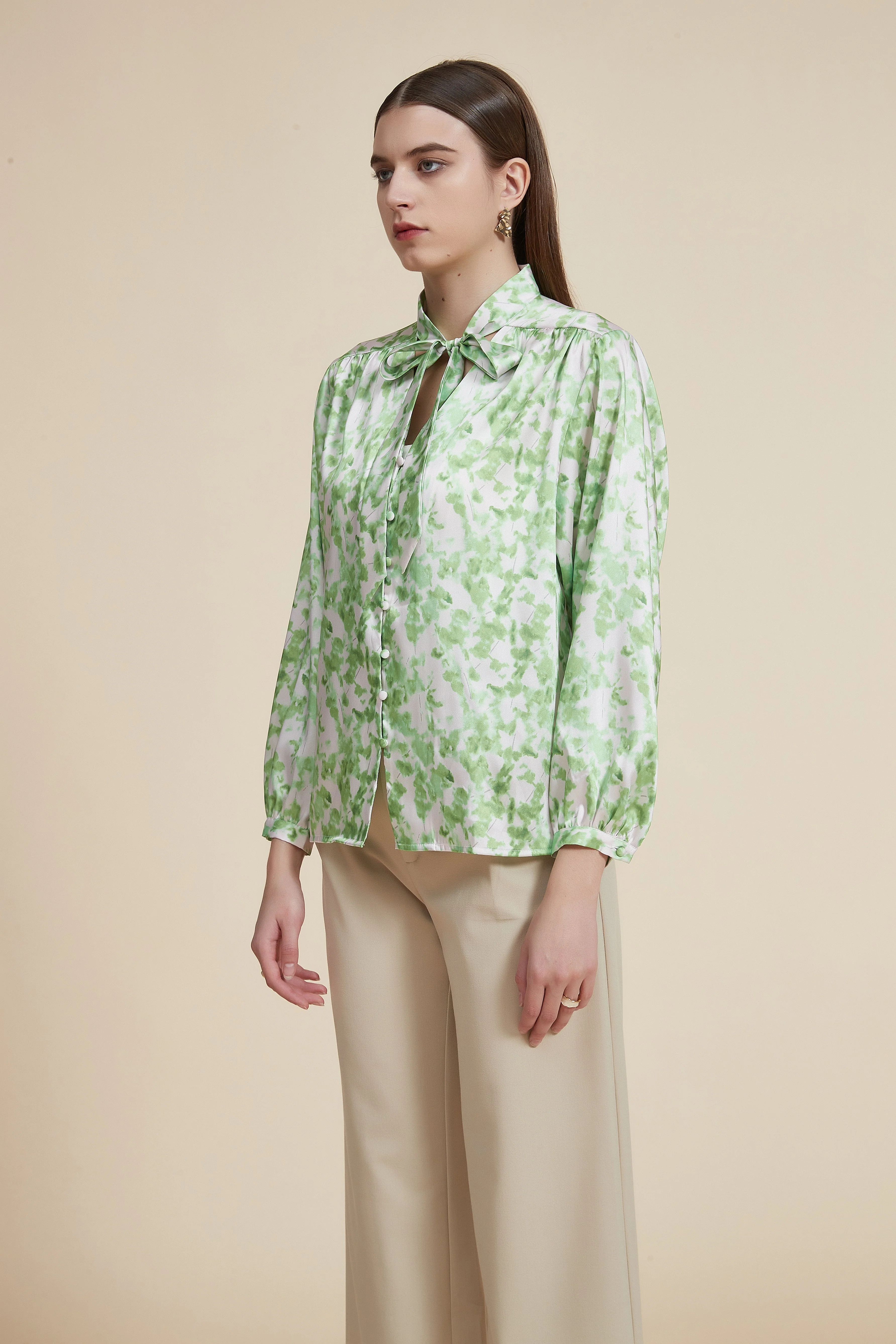 Floral Blouse with Bow Tie and Long Sleeves - Image 3