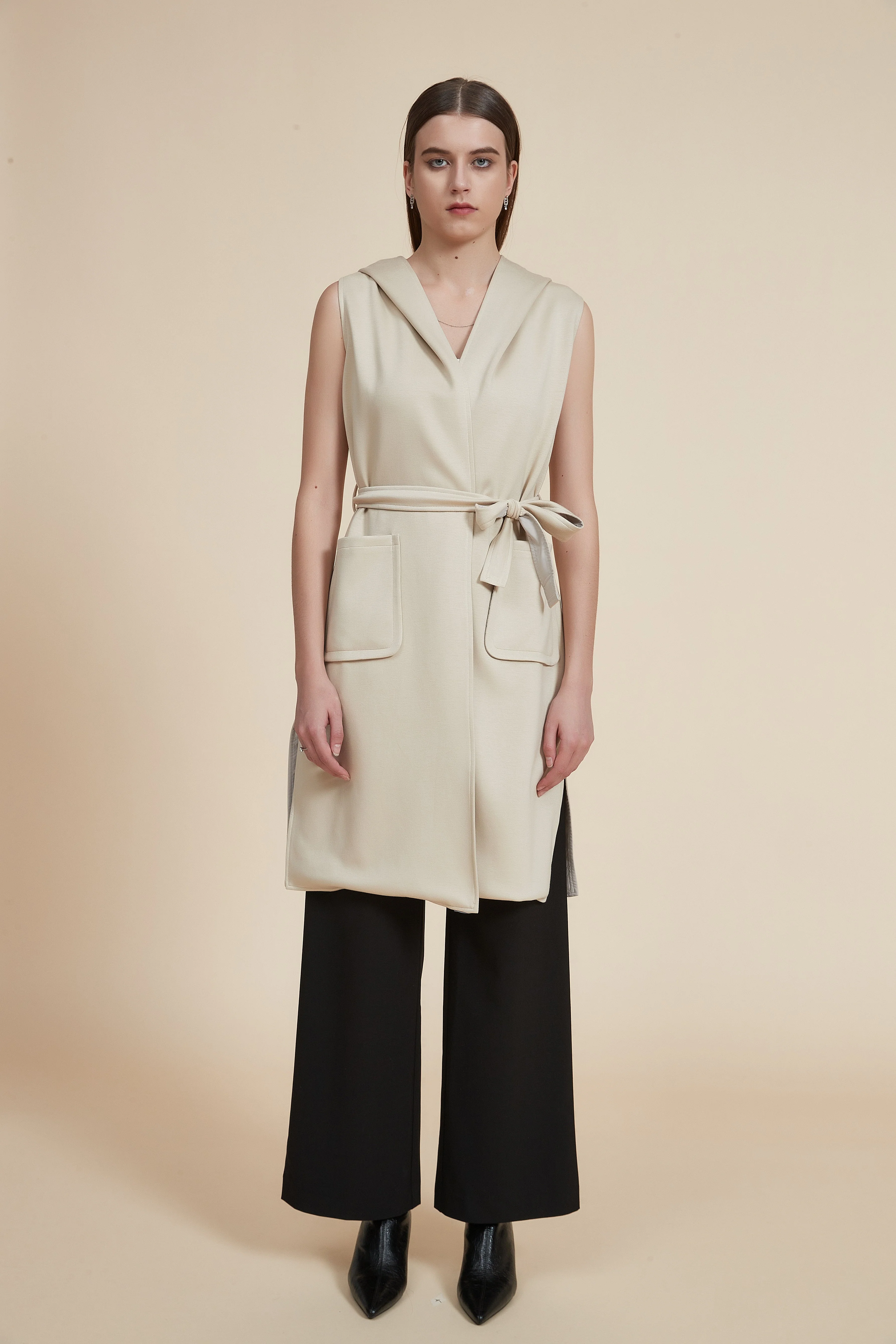 Plain Long Sleeveless Jacket - Image 2