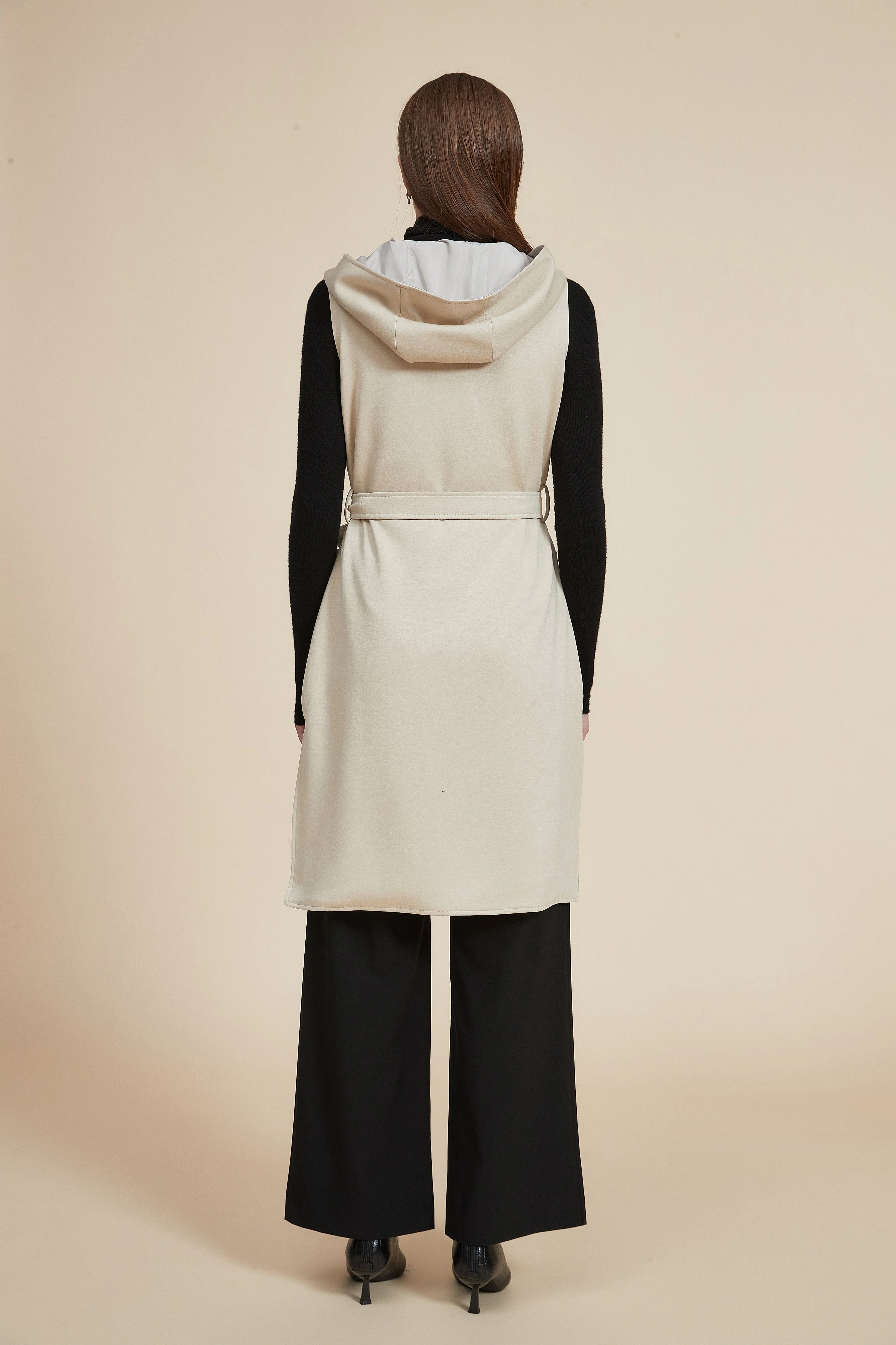 Plain Long Sleeveless Jacket - Image 3